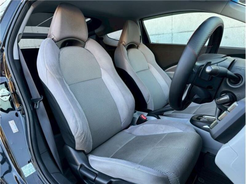 CR-Z