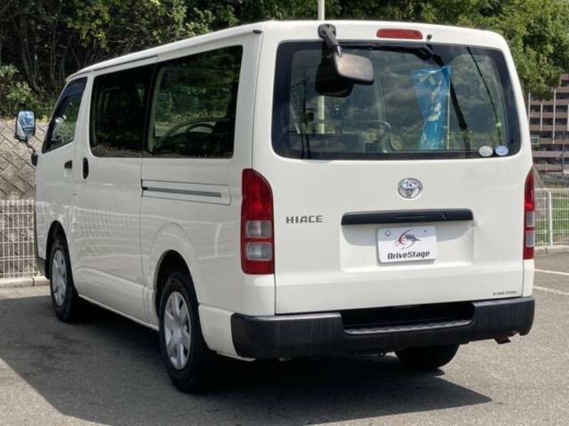 HIACE VAN