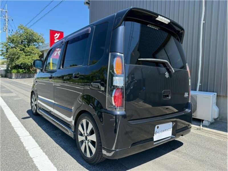 WAGON R