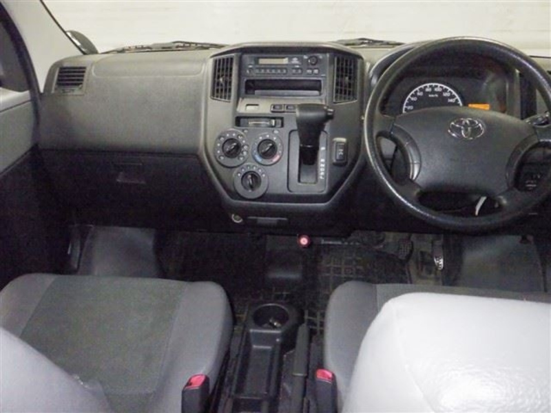 TOWN ACE VAN