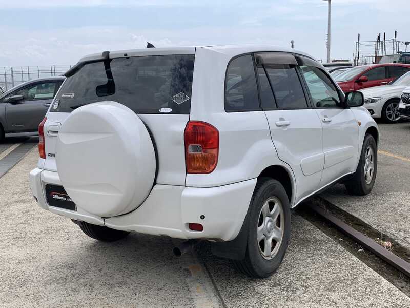 RAV4
