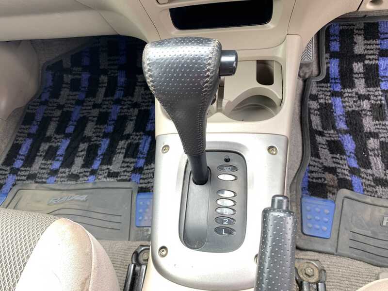 RAV4