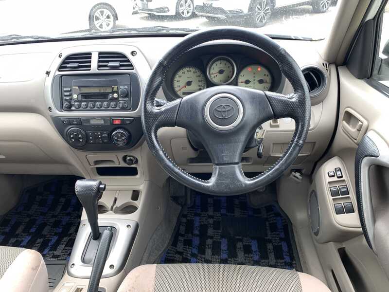 RAV4