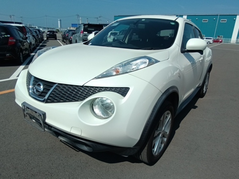 NISSAN JUKE