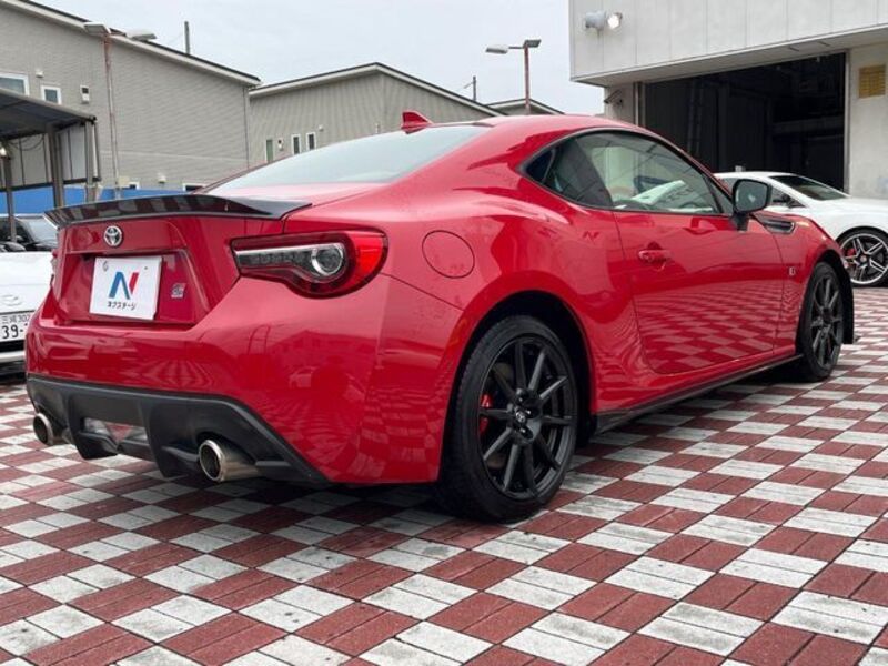 86