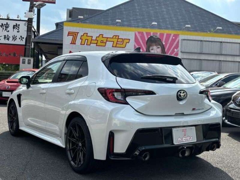 GR COROLLA