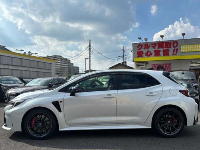 GR COROLLA