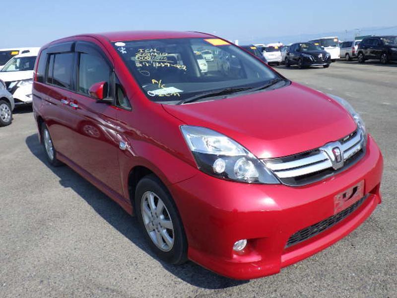 TOYOTA ISIS