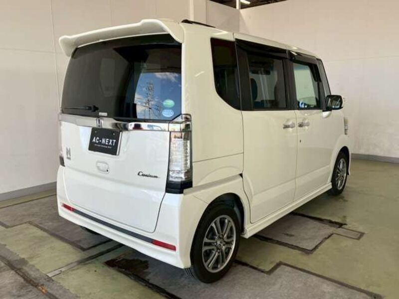 N BOX CUSTOM
