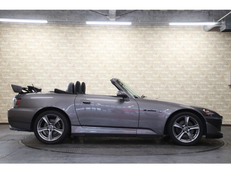S2000