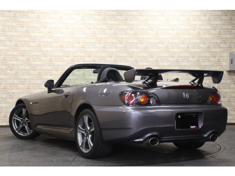 S2000