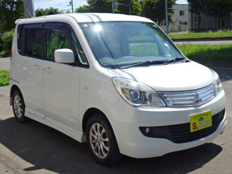 DELICA D2