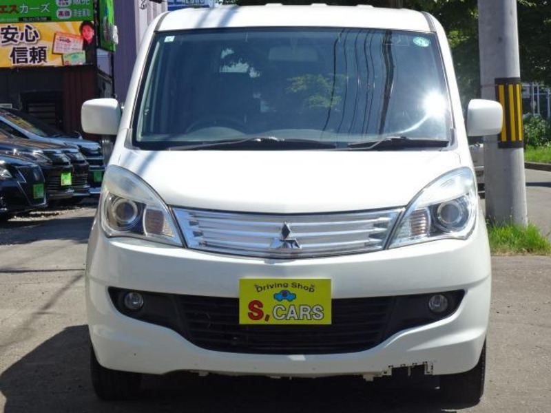 DELICA D2