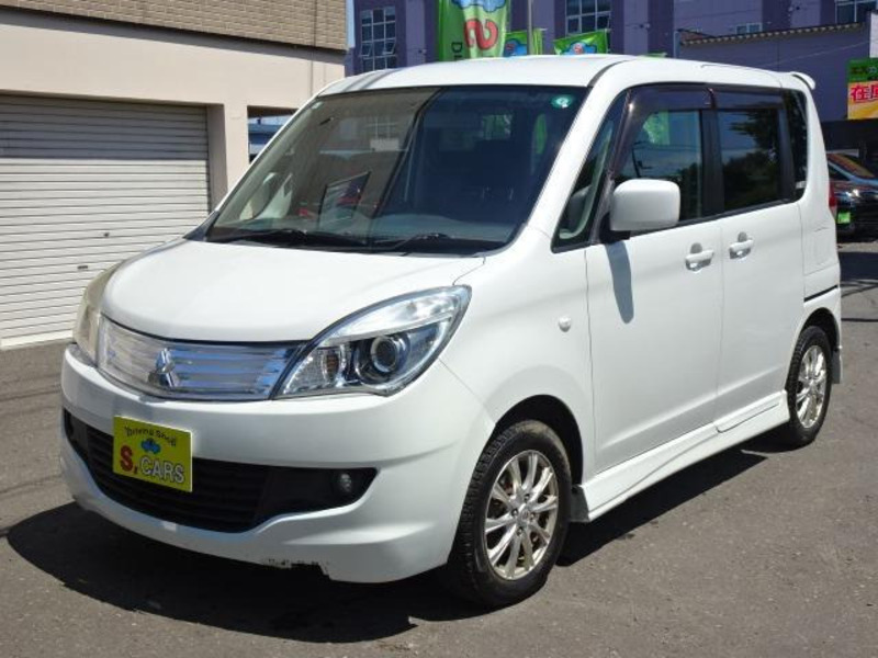 DELICA D2