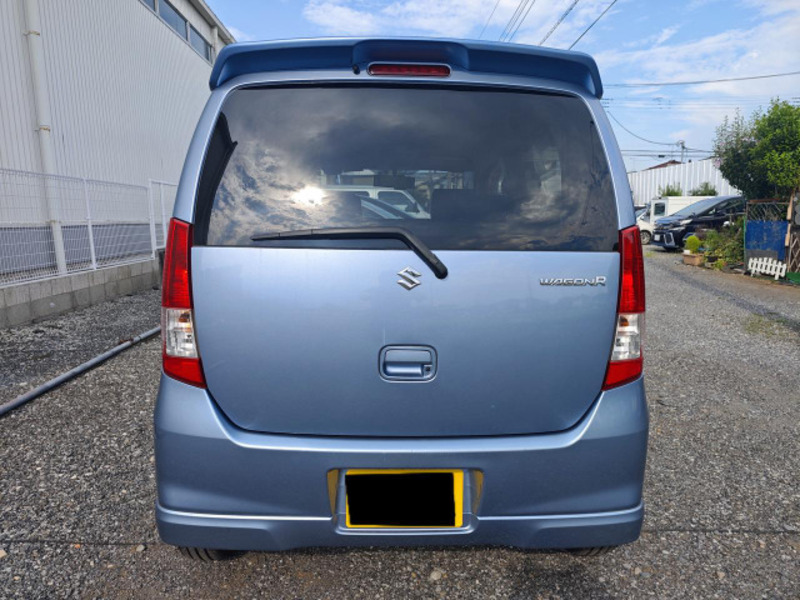 WAGON R