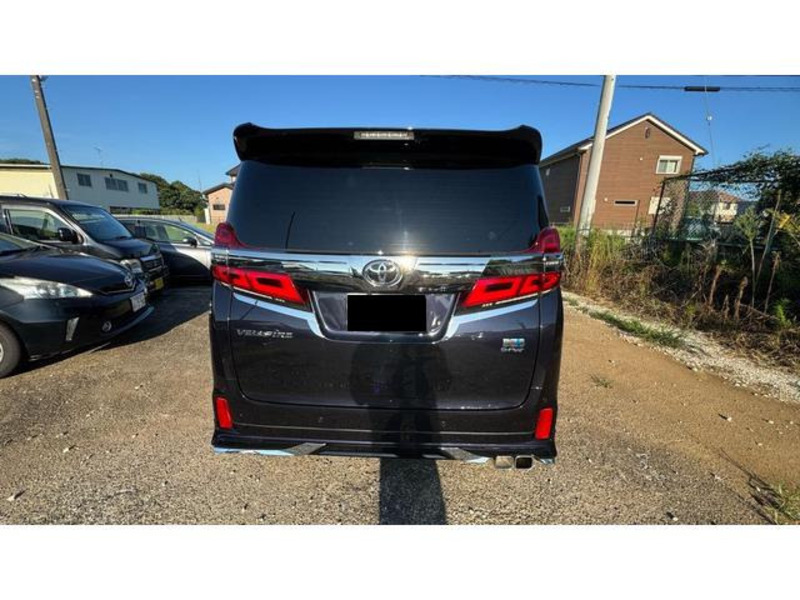 VELLFIRE