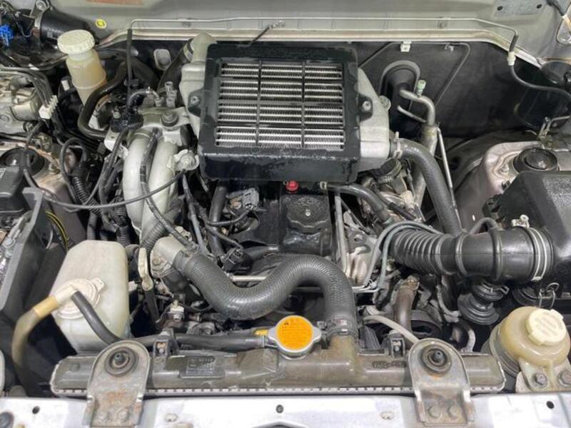 PAJERO MINI