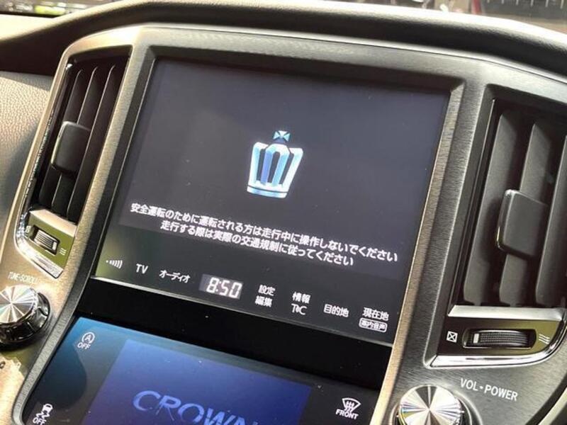 CROWN