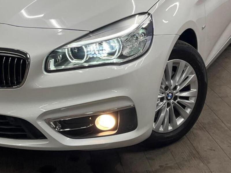 2 SERIES