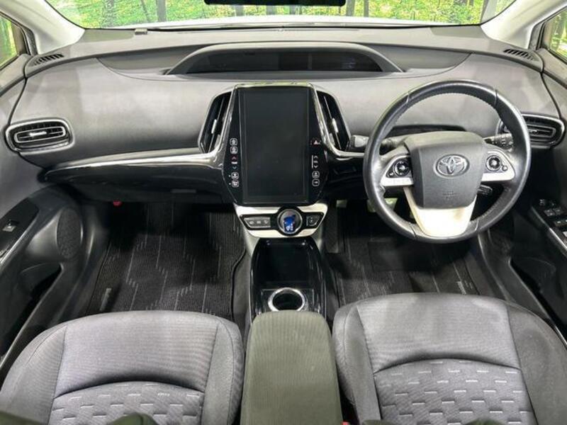 PRIUS PHV