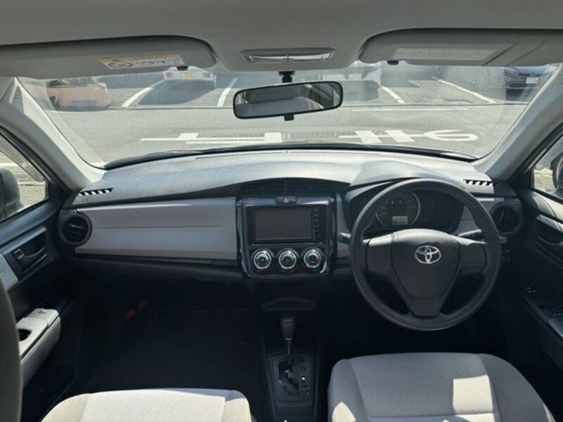 COROLLA AXIO