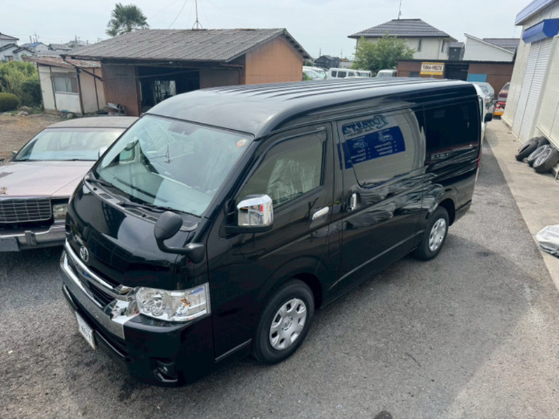 HIACE
