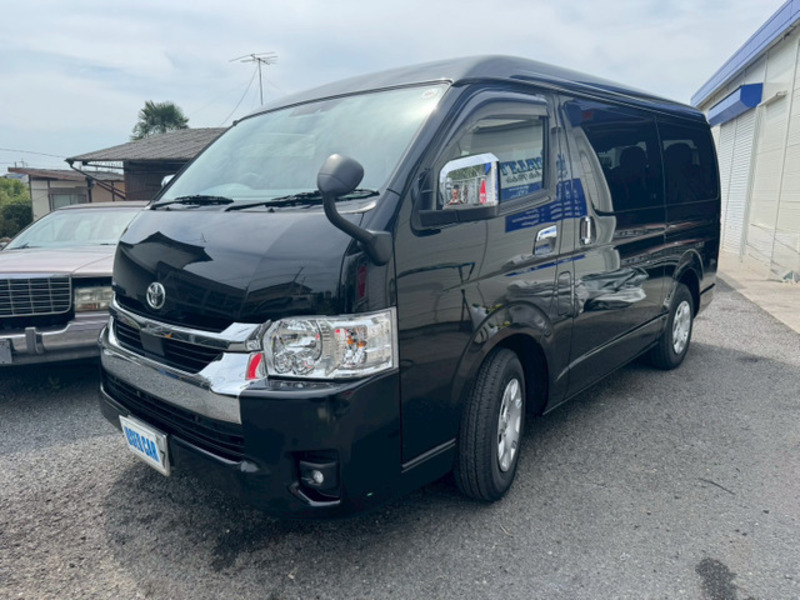 HIACE