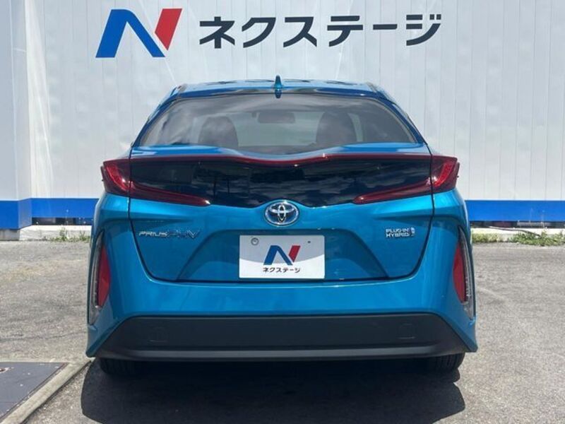 PRIUS PHV
