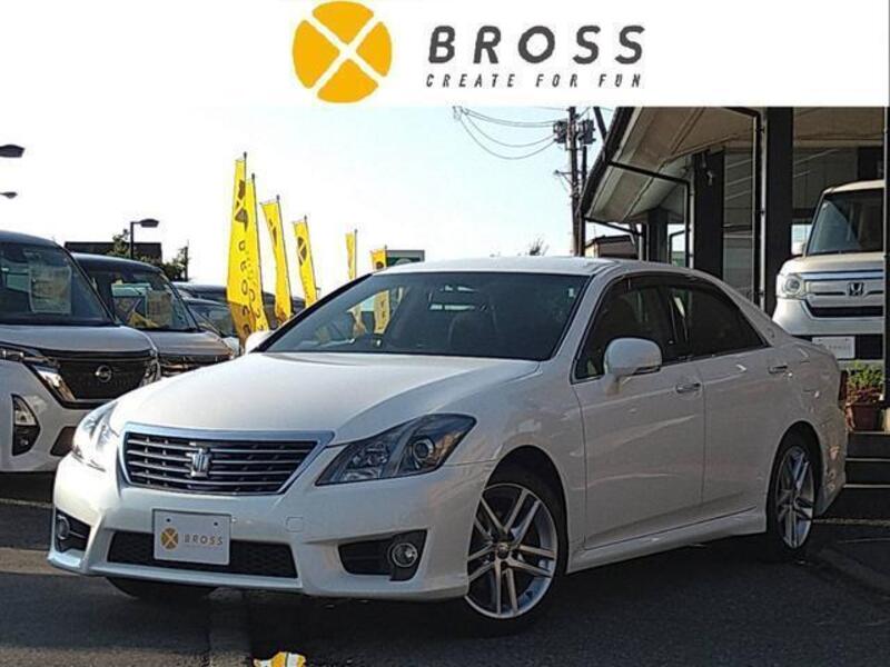 TOYOTA CROWN