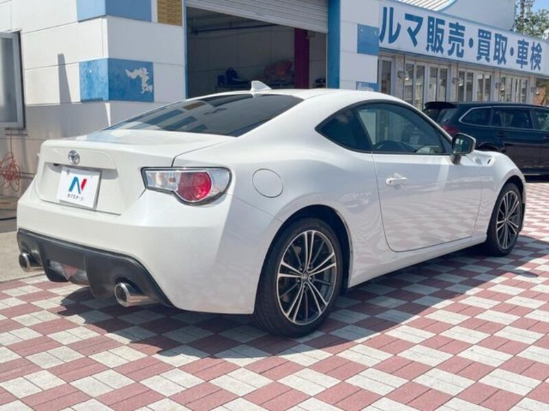 86