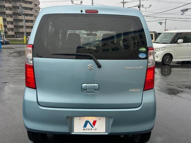 WAGON R