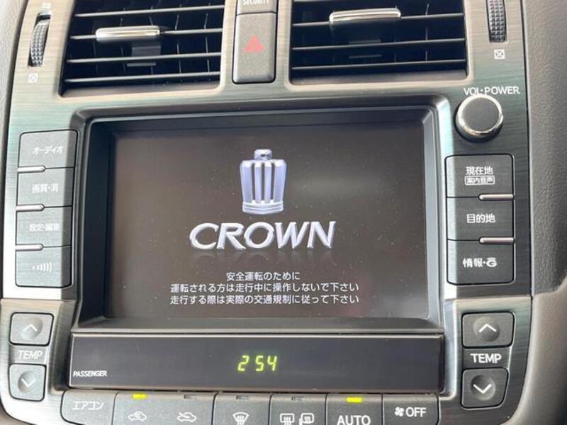 CROWN