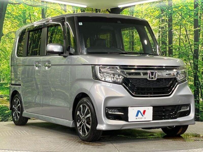 N BOX CUSTOM