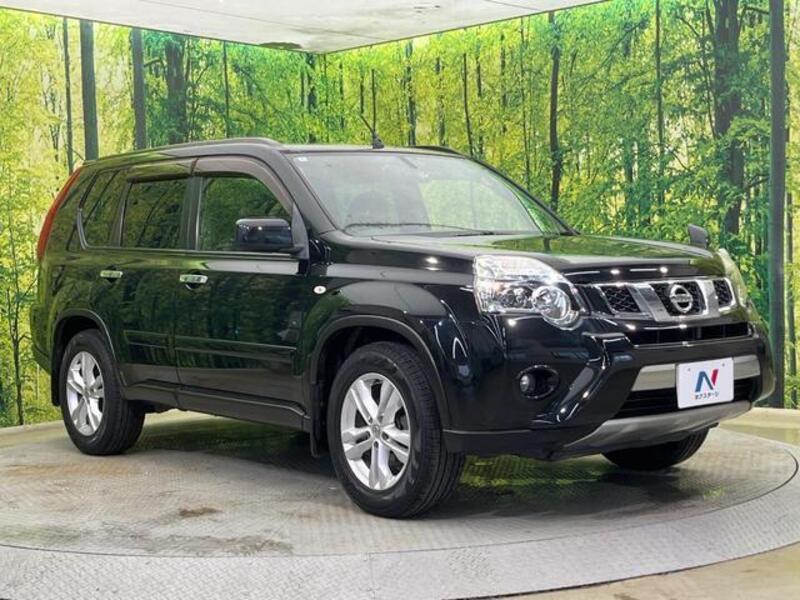 X-TRAIL