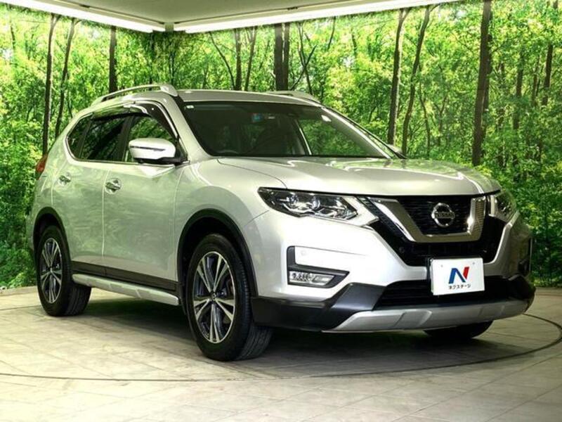 X-TRAIL