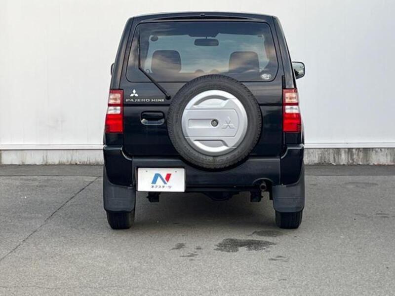 PAJERO MINI