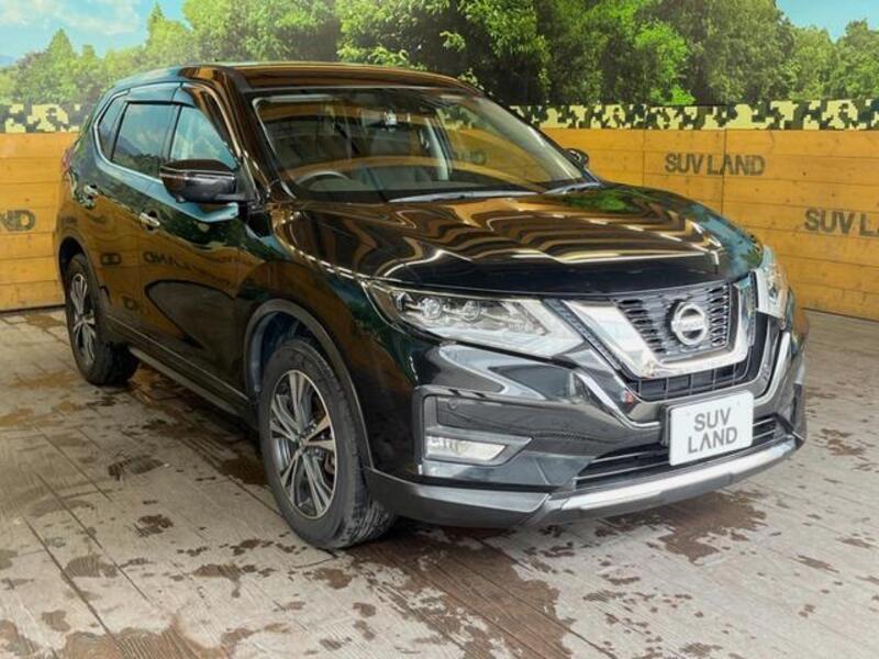 X-TRAIL