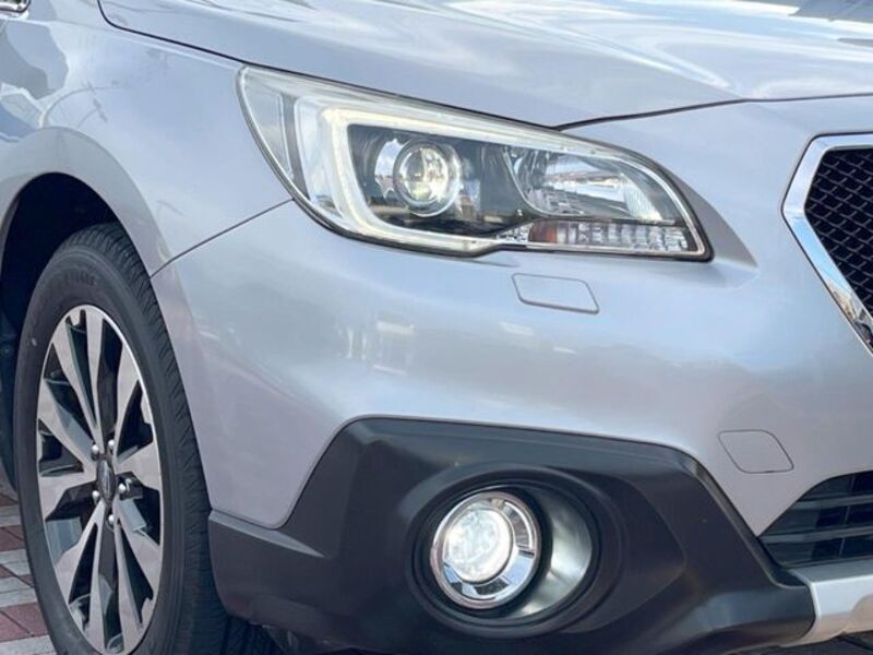 LEGACY OUTBACK
