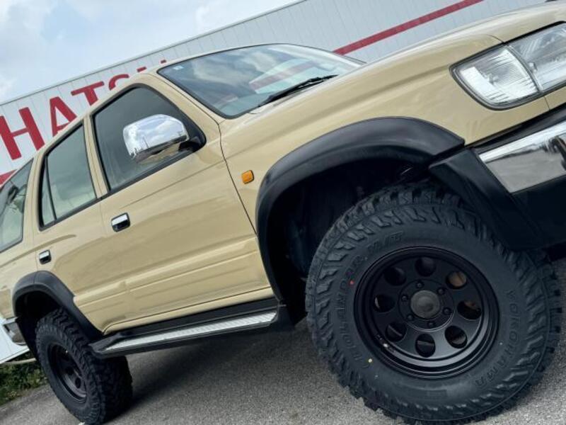 HILUX SURF
