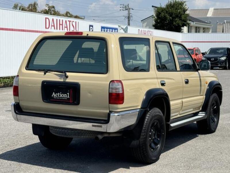 HILUX SURF
