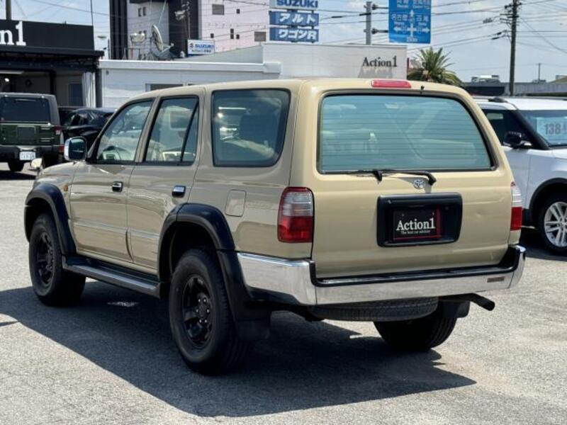 HILUX SURF