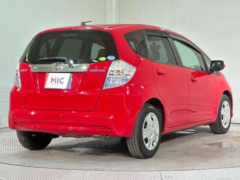 FIT HYBRID