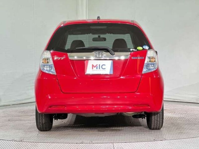 FIT HYBRID