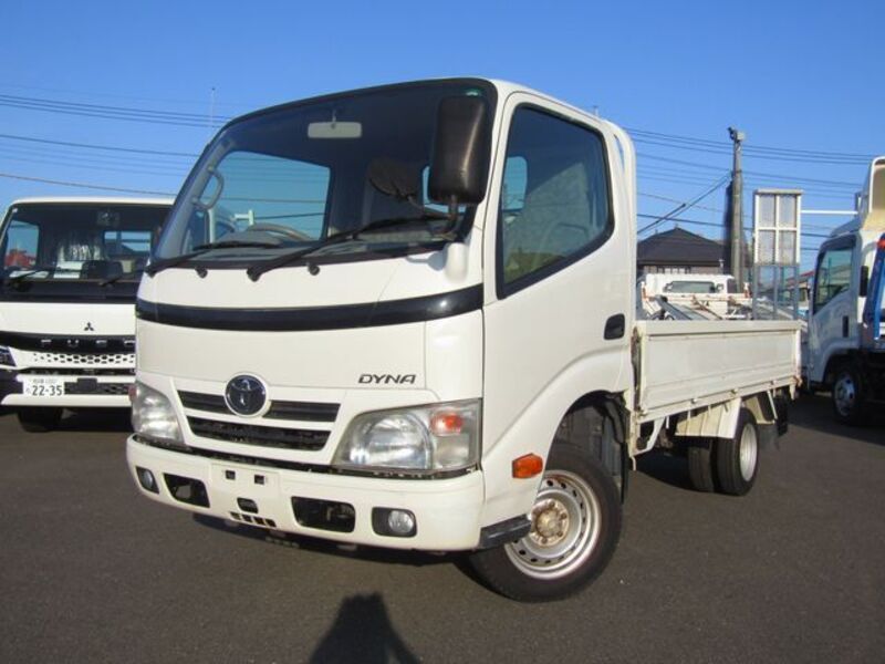 TOYOTA DYNA