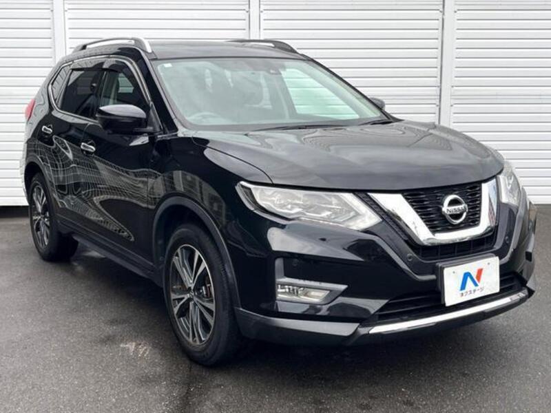 X-TRAIL