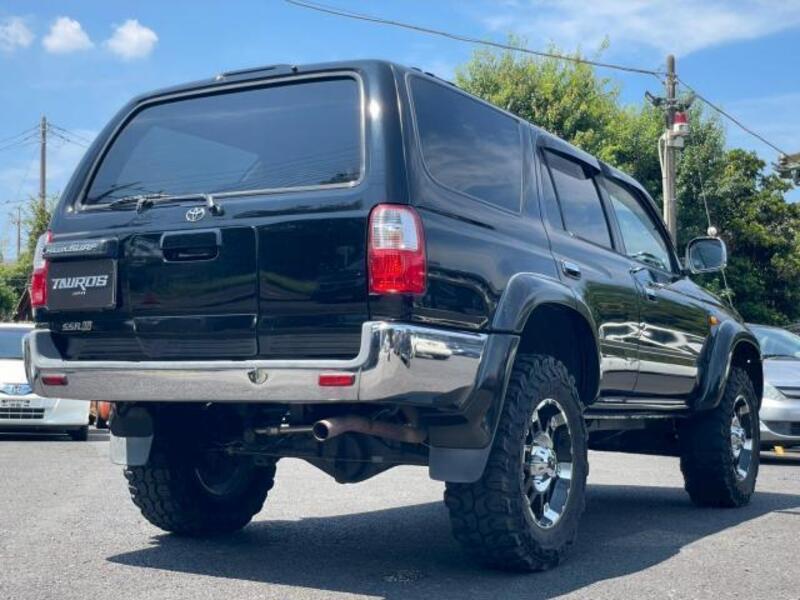 HILUX SURF