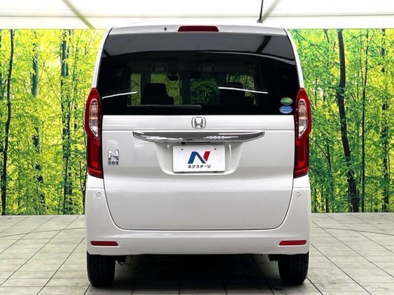 N BOX