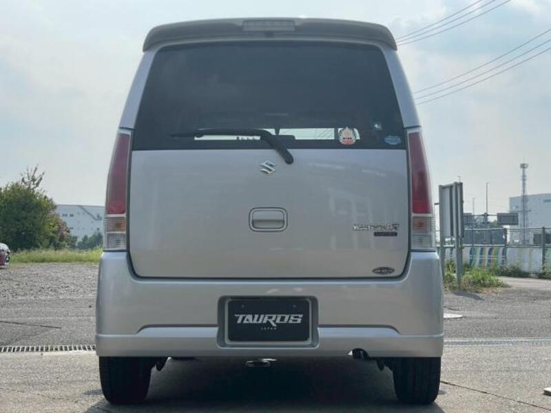 WAGON R