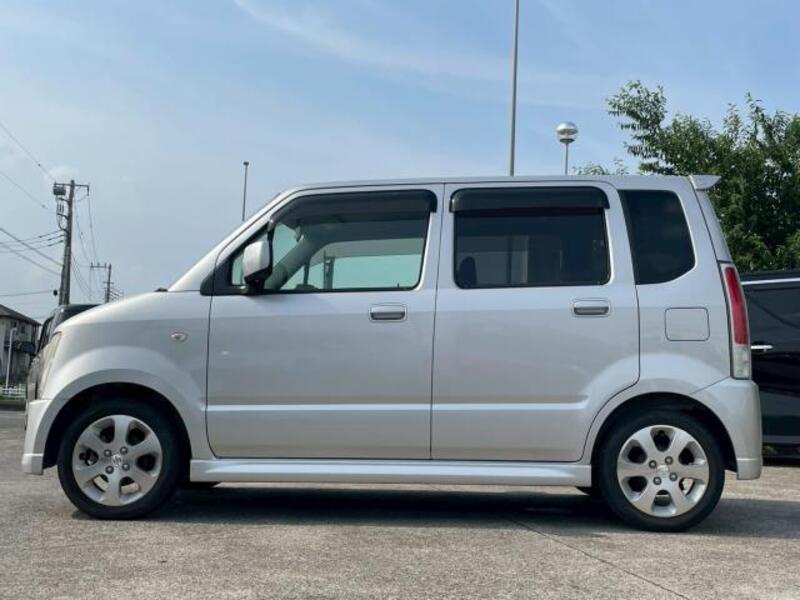 WAGON R
