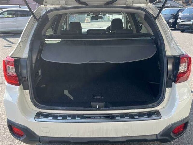 LEGACY OUTBACK
